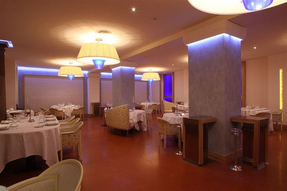 Hotel San Martino Treviglio Dış mekan fotoğraf